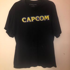 Capcom T-shirt L